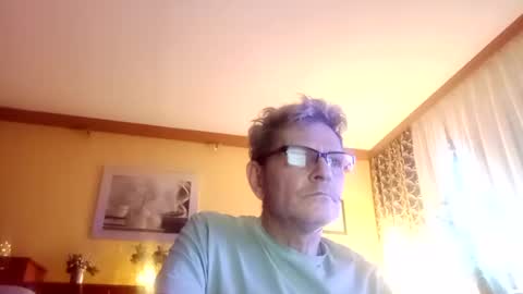 Snapshot of korek24hot chatting on 01/01/25, 11:51 Korek online show from 01/01/25, 11:51