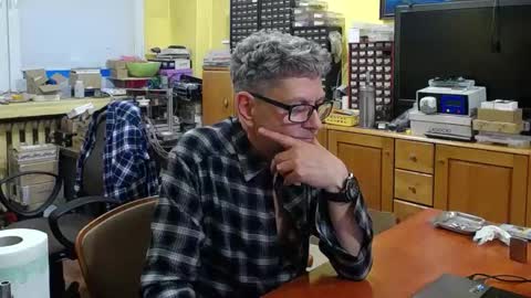 Snapshot of korek24hot chatting on 03/11/25, 04:40 Korek online show from 03/11/25, 04:40