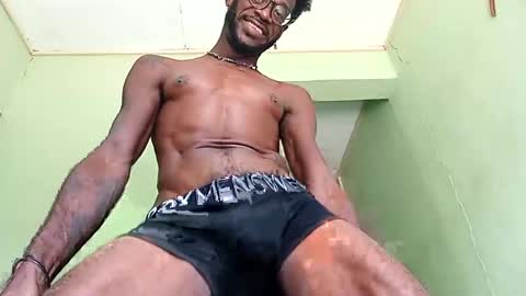 Snapshot of korn4lyfe chatting on 02/02/25, 03:07 Prince makonnen online show from 02/02/25, 03:07