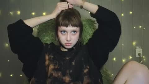 Snapshot of kortny_yo chatting on 02/13/25, 02:01 Kortny online show from 02/13/25, 02:01