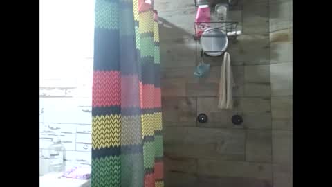 Snapshot of koto420 chatting on 10/14/25, 02:12 Koto Bombon online show from 10/14/25, 02:12