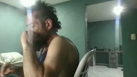 Snapshot of koto420 chatting on 11/25/25, 03:28 Koto Bombon online show from 11/25/25, 03:28