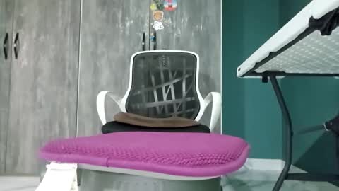 Koto Bombon online show from 01/05/26, 05:27