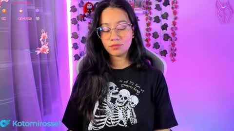 Kotomi online show from 10/19/25, 02:12