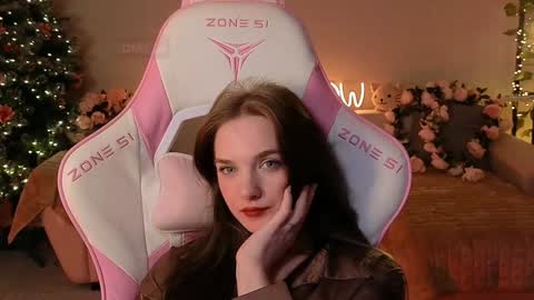 Kottyaa cb FOLLOWING  online show from 12/13/24, 02:32