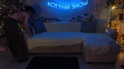 Kottyaa cb FOLLOWING  online show from 01/03/25, 03:05