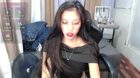 Snapshot of kourtneyluv_ chatting on 07/06/26, 05:04 kourtneyluv online show from 07/06/26, 05:04
