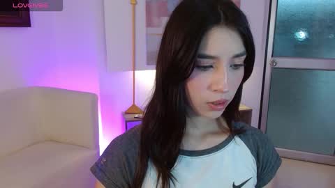 Elizabeth online show from 12/15/25, 12:09