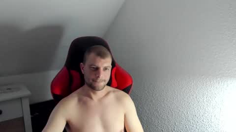 Bartek online show from 12/18/25, 07:14