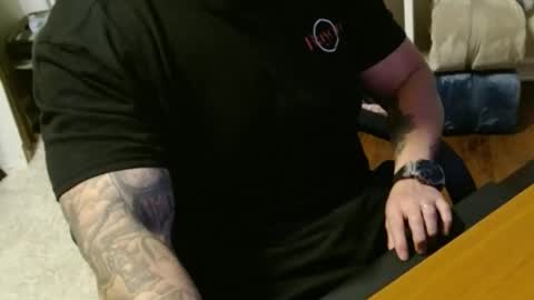 Snapshot of kp253 chatting on 12/19/25, 10:28 KP online show from 12/19/25, 10:28