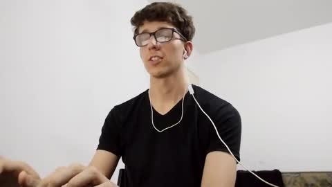 Facu online show from 12/20/24, 06:29