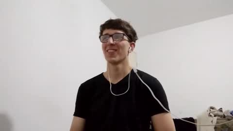 Facu online show from 12/24/24, 08:33