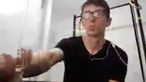 Facu online show from 06/15/26, 05:31