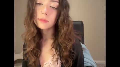 kr3amykay online show from 04/06/26, 04:32