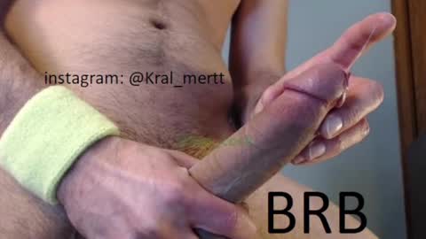 Snapshot of kral_mert chatting on 01/22/25, 08:59 Mert online show from 01/22/25, 08:59