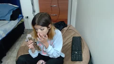 kratos_and_afrodita online show from 11/07/25, 02:55