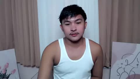 Snapshot of krezikeed chatting on 12/03/25, 07:49 krezikeed online show from 12/03/25, 07:49