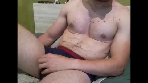 Snapshot of krikri3326 chatting on 09/15/25, 08:09 cricri2633 online show from 09/15/25, 08:09