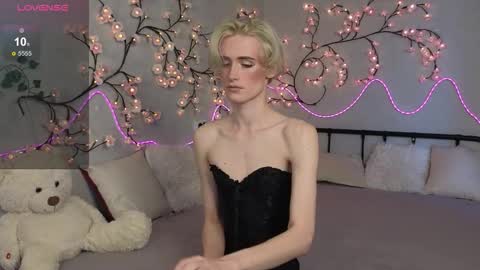 Kris online show from 03/28/26, 09:53