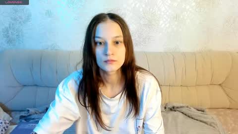 Snapshot of krisdoeill chatting on 05/05/26, 02:08 krisdoeill online show from 05/05/26, 02:08