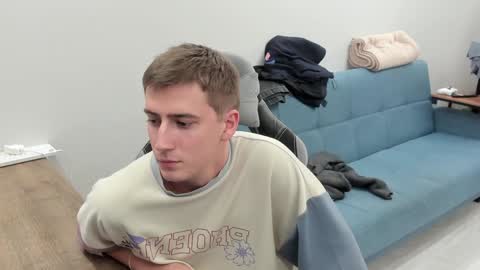 Snapshot of krishort chatting on 12/12/24, 03:16 krishort online show from 12/12/24, 03:16