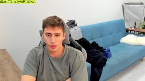 Snapshot of krishort chatting on 01/24/25, 04:06 krishort online show from 01/24/25, 04:06