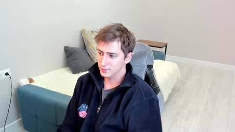 Snapshot of krishort chatting on 03/01/25, 08:34 krishort online show from 03/01/25, 08:34