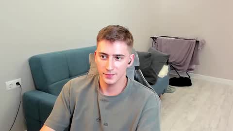 Snapshot of krishort chatting on 03/05/25, 01:31 krishort online show from 03/05/25, 01:31