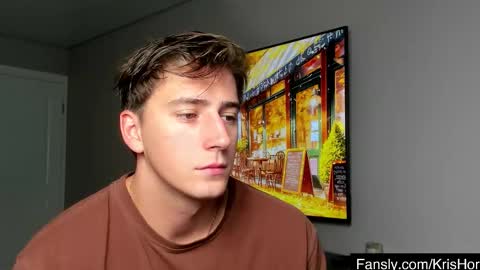 Snapshot of krishort chatting on 10/16/25, 08:59 krishort online show from 10/16/25, 08:59