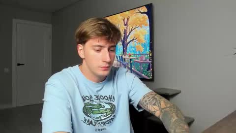 Snapshot of krishort chatting on 02/16/26, 12:56 krishort online show from 02/16/26, 12:56