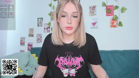 Kristina3 online show from 05/17/26, 12:45