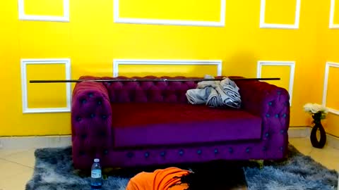 Thaterotic woman online show from 02/11/25, 07:05