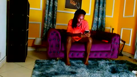 Thaterotic woman online show from 02/14/25, 07:49