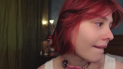 Sarah online show from 11/03/25, 01:19