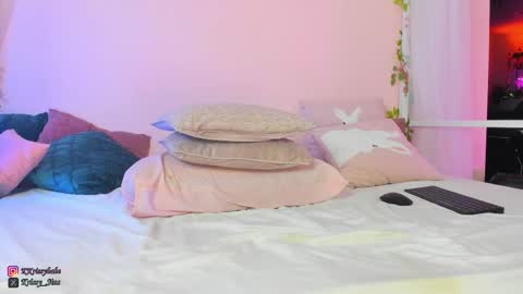 Snapshot of krissysins chatting on 02/06/26, 08:07 Christina online show from 02/06/26, 08:07