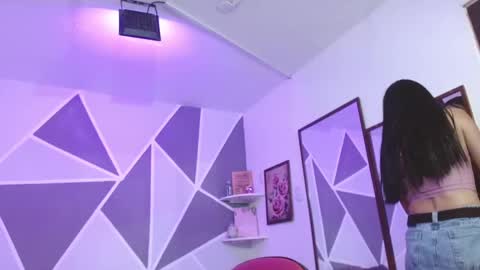 Kristall online show from 03/03/25, 04:03