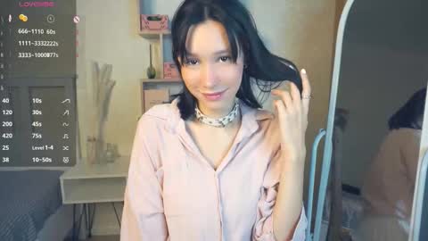 Emma online show from 09/26/25, 07:40