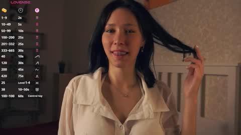 Emma online show from 10/11/25, 08:18