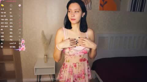 Emma online show from 12/17/25, 09:43