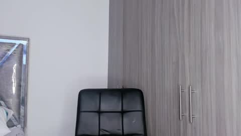 kristen_dollts online show from 11/17/25, 01:55