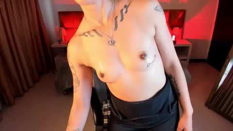 Snapshot of kristen_garner chatting on 10/29/25, 08:43 Sophia online show from 10/29/25, 08:43