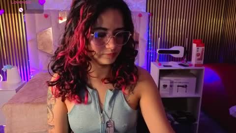 kristen_tay online show from 04/07/26, 03:07