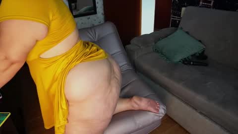 Snapshot of kristenhill1 chatting on 02/27/25, 09:04 Kristen online show from 02/27/25, 09:04