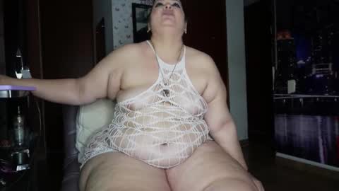 Kristen online show from 11/11/25, 02:11