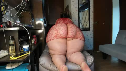 Kristen online show from 04/15/26, 08:42