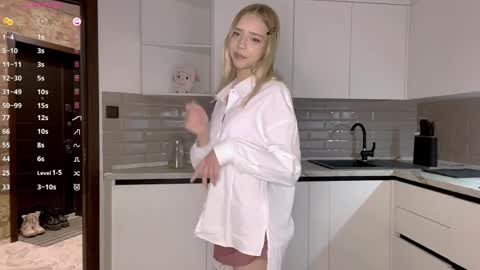 Alisa online show from 03/28/26, 04:17