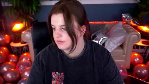 Snapshot of kristifoxy chatting on 02/03/26, 01:38 kristifoxy online show from 02/03/26, 01:38