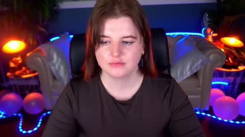 Snapshot of kristifoxy chatting on 03/06/26, 03:30 kristifoxy online show from 03/06/26, 03:30