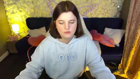 kristifoxy online show from 03/17/26, 06:17