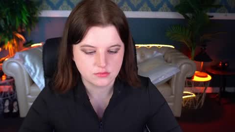 kristifoxy online show from 04/24/26, 12:18